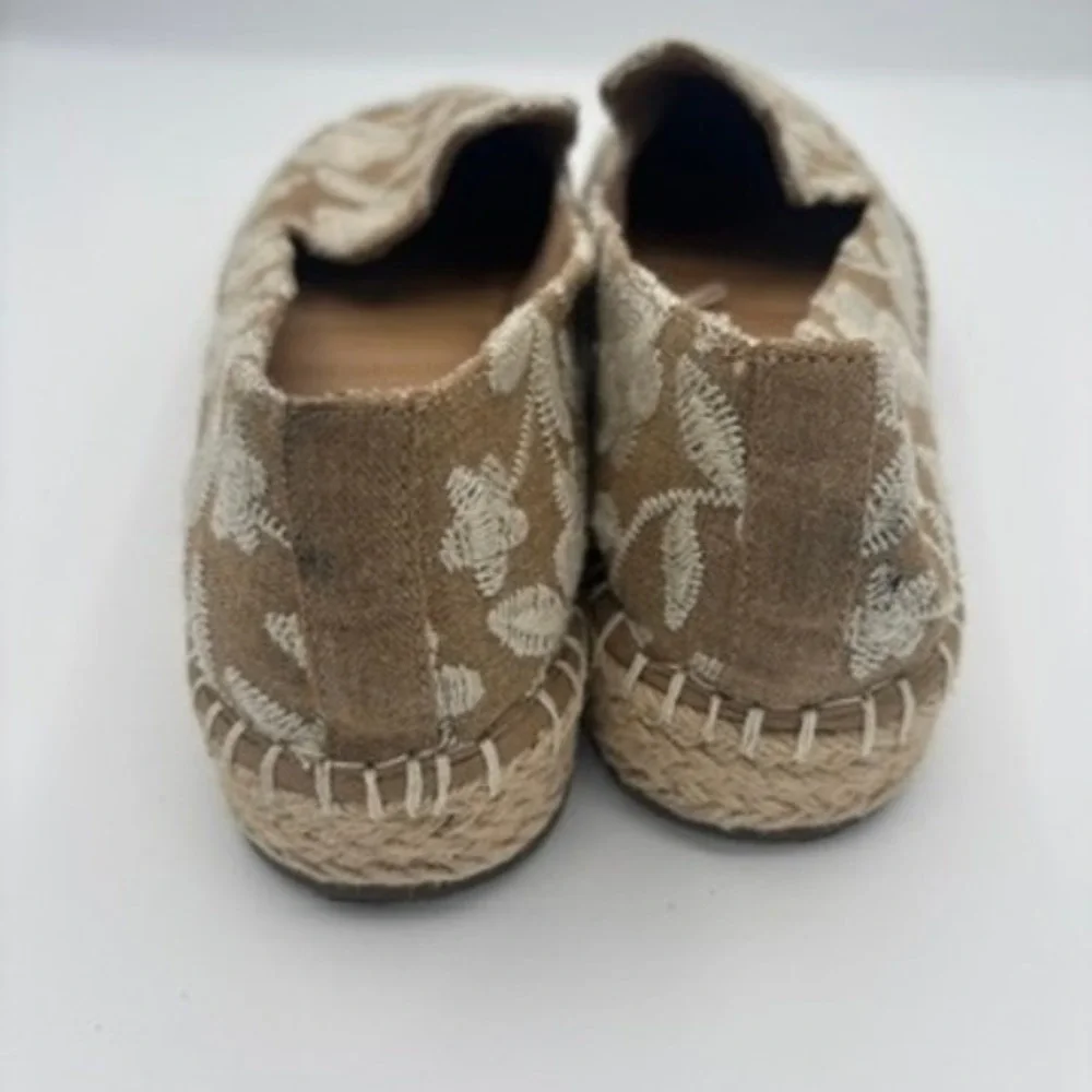Joie Cara Espadrille Sz 7.5 EUC Natural Floral Embroidered Slip On Flats Loafer